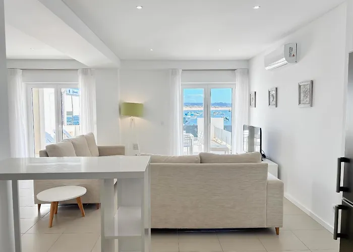 Appartamento Janelas Da Baia - By Sch