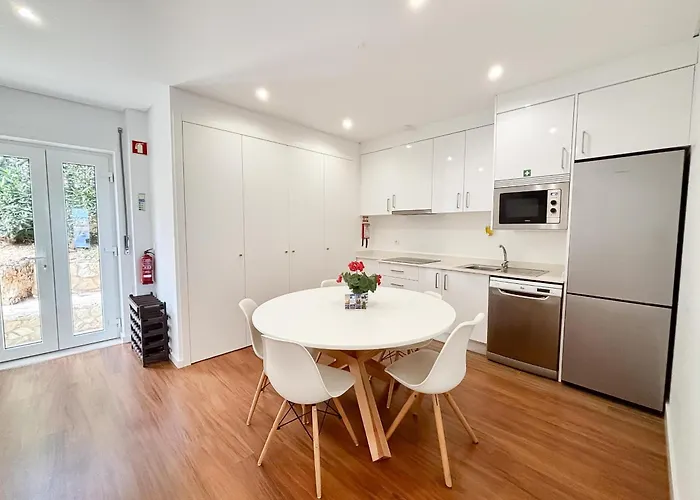 Janelas Da Baia - By Sch *