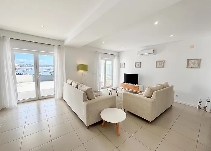 Appartamento Janelas Da Baia - By Sch