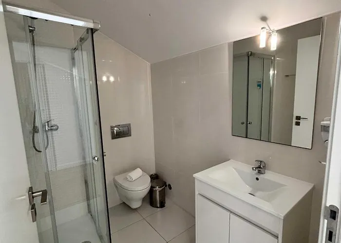 Janelas Da Baia - By Sch São Martinho do Porto