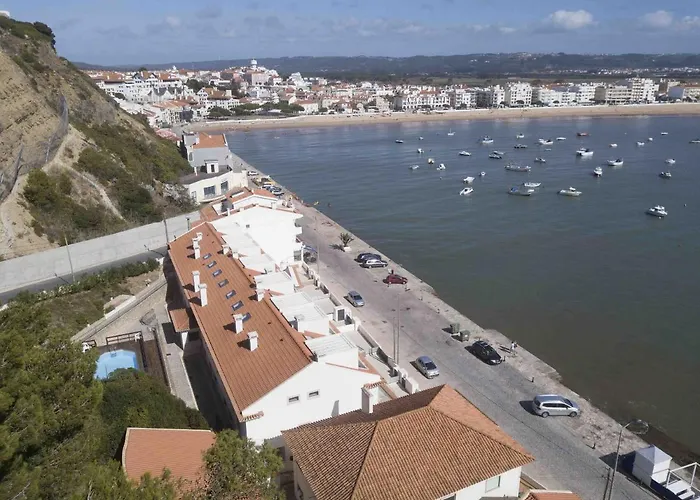 Janelas Da Baia - By Sch São Martinho do Porto